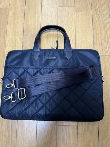 블랙 퀼팅 비즈니스 백