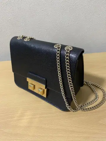 FURLA 블랙 숄더백