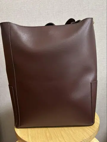 RANDEBOO 브라운 가죽 숄더백