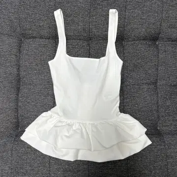 ZARA 화이트 페플럼 슬리브리스 원피스