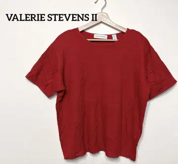VALERIE STEVENS II 레드 반팔 T셔츠