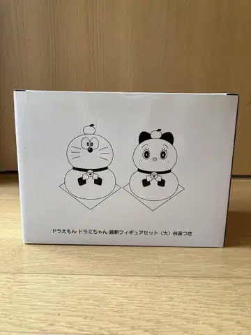 [ 미개봉 새상품 ] 도라에몽 도라미짱 카가미모치 피규어 세트(대)