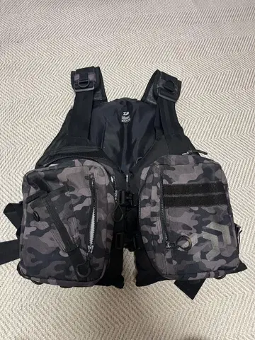 다이와 낚시용 조끼 게임 베스트