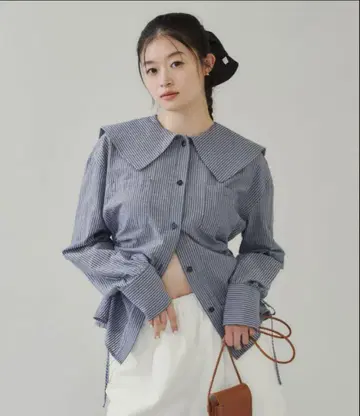 GIUNON 사이드 조임 스트라이프 셔츠