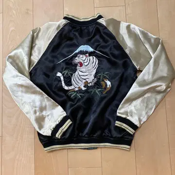 초레어 새상품급! 리버서블 호랑이, 후지산, 용 자수 스카잔 L