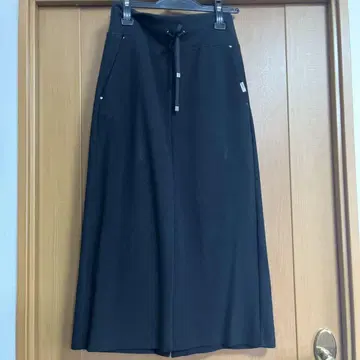 ayane 아얀 종이상자 펜슬 스커트 블랙