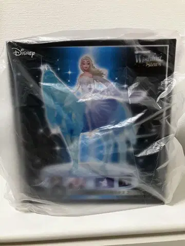 Disney 안나와 엘사 제일복권 장면 피규어