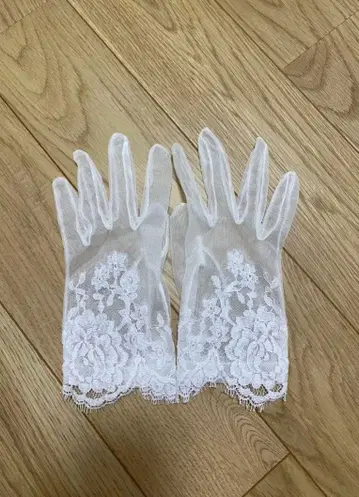 웨딩 그로브 꽃무늬 레이스 화이트