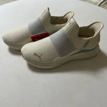 PUMA 화이트 슬립온 택 포함 미사용 새상품