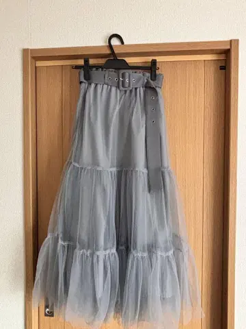 블루 그레이 튤 플레어 스커트 벨트 포함