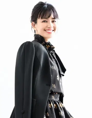 새상품 엠즈 그레이시 블라우스 긴팔 (38) & 스커트 (36)