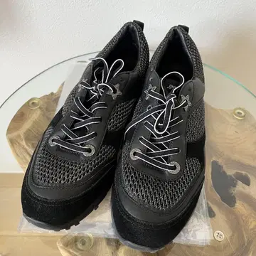 Jimmy Choo 지미추 스니커즈 블랙 반짝이는 별