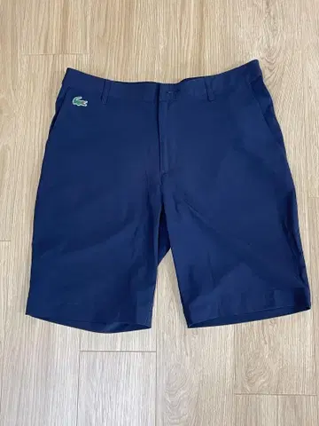 Lacoste 네이비 숏팬츠 US 32