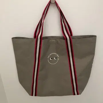 미사용 새상품 안야 힌드마치 성성석이 콜라보레이션 유니버셜 백
