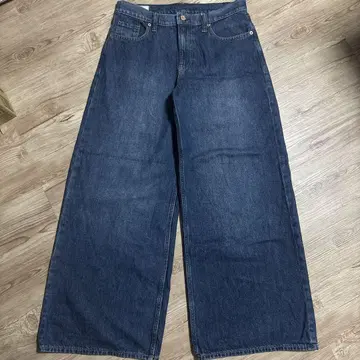 와이드 데님 배기 데님 Gap zara