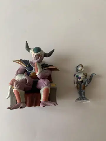 드래곤볼 캡슐 콜드 대왕 & 메카 프리저