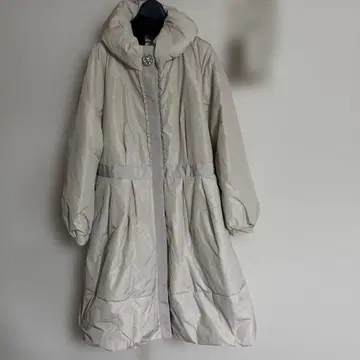 새상품 TOBE CHIC 타프타 다운 코트 44 투 비 시크 빅 사이즈