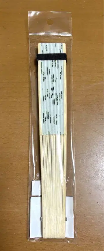 오사카 간사이 엑스포 2025 일본관 헬로키티 Algae 조류 부채