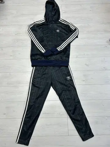 adidas 오리지널 여성용 저리 셋업