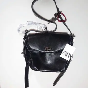 ZARA 체인 크로스백