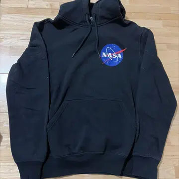 NASA 블랙 후드티!