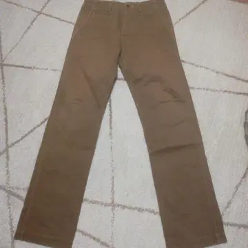 UES 오리지널 황화 염색 치노 팬츠