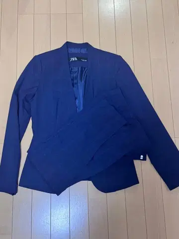 ZARA 네이비 체크 무늬 테이퍼드 수트 셋업 36