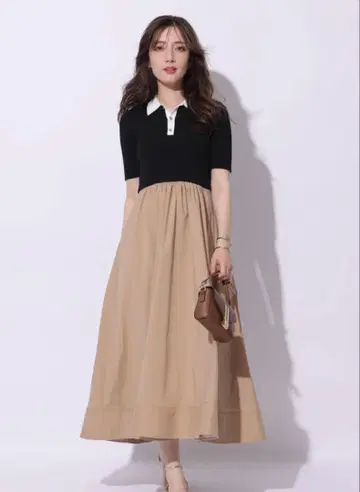[새상품] 아푸이저 리쉬 옷깃 도킹 니트 원피스