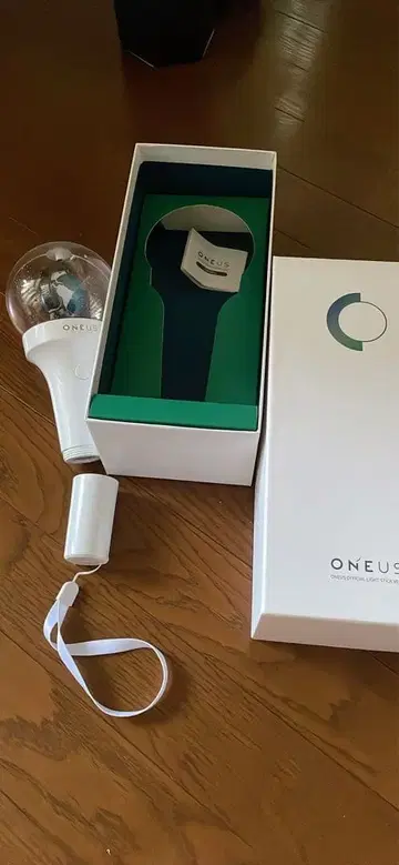 ONEUS 응원봉 ver.2