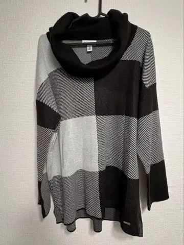 새상품 미사용품 Calvin Klein 체크 무늬 니트 스웨터 L