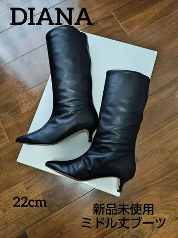 미사용 새상품 [ DIANA ] 미들 기장 부츠 22cm 블랙