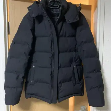 SHIPS 후드 부착 블랙 다운 자켓