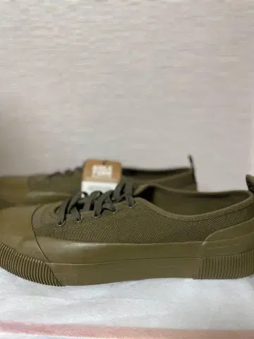 [배송비 포함] AIGLE 밀리터리 스니커즈/27.5cm