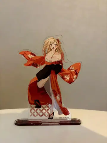 키타가와 마린 아크릴 스탠드 그 비스크 돌은 사랑을 한다
