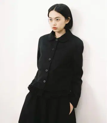 OHESHIO ROUND FRILL JACKET, BLACK