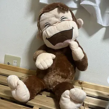 호기심 많은 조지 인형