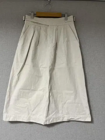 MHL. A라인 스커트