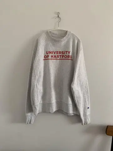 레어 챔피온 university of hartford 리버스 위브