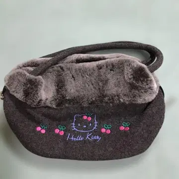 산리오 레트로 키티 체리 패턴 백
