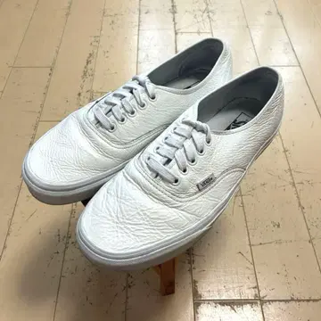 VANS AUTHENTIC 반스 오센틱 가죽 WHT US10