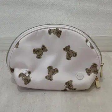 새상품 젤라또피케 새틴 곰 파우치