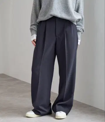 Spick and Span 더블 크로스 투 턱 팬츠 네이비