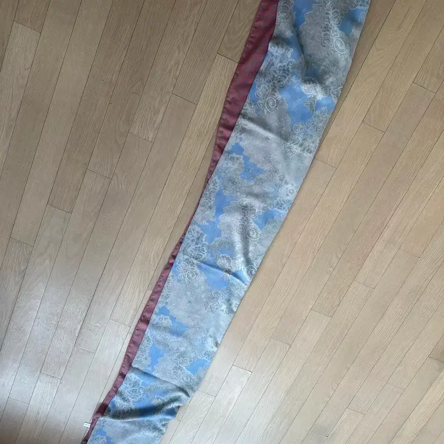 New Product) Light and soft scarf like haneul silk #스카프,#목도리