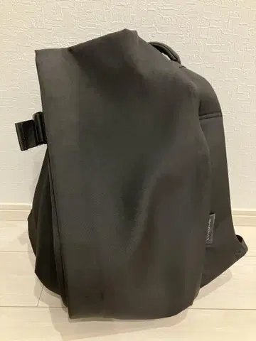 코트앤씨엘 블랙 백팩 이자르