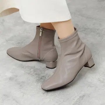 히미코 4cm 힐 시어링 레더 스트레치 부츠 그레이 24cm