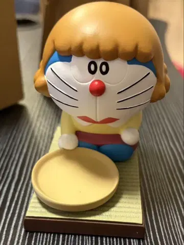 미래 백화점 한정 상품 도라에몽 온천 여행 잡화 트레이