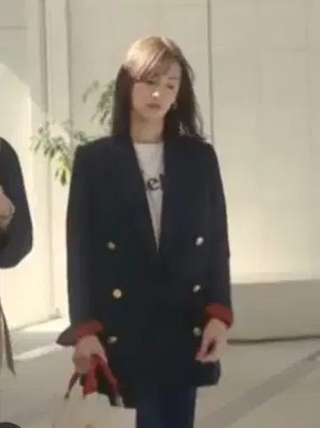 러브리스 네이비 케이프 더블 자켓