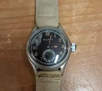 브로바 1940년대 육군 수동 와인딩 시계 앤티크