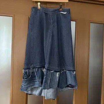 츠모리치사토 리메이크 데님 스커트