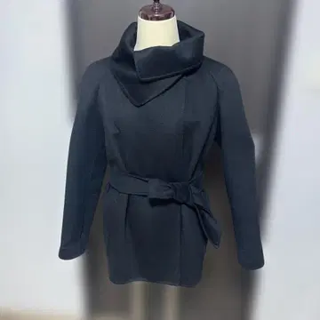 블랙 벨트 체스터 코트